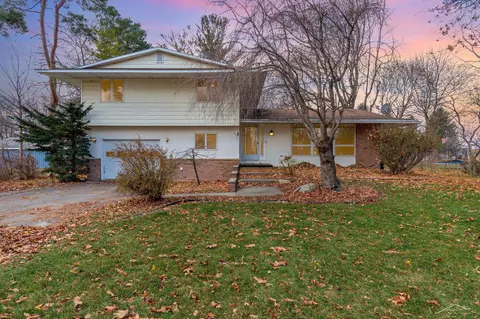 6521 Dozer, Unionville, MI 48767