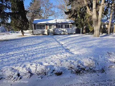 1726 Prospect, Saginaw, MI 48601