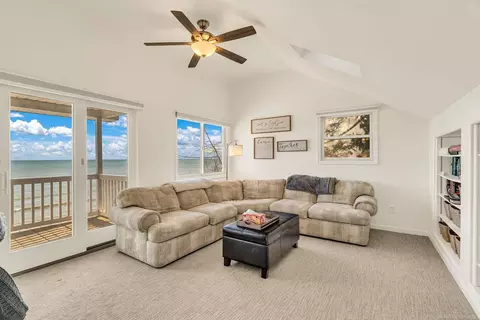 Living - 2769 Lakeshore, Applegate, MI 48401 photo 6 of 8