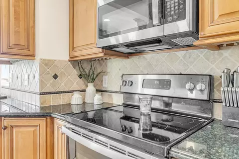 Kitchen - 2769 Lakeshore, Applegate, MI 48401 photo 6 of 9