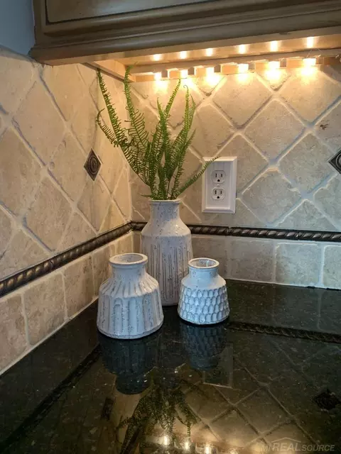 Kitchen - 2769 Lakeshore, Applegate, MI 48401 photo 5 of 9
