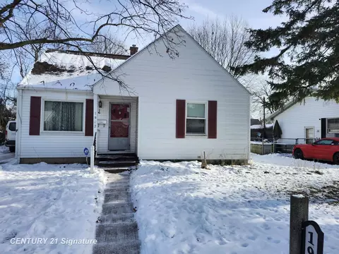 1902 Zauel, Saginaw, MI 48602