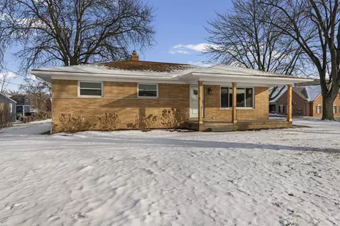 46730 Romeo Plank, Macomb, MI 48044
