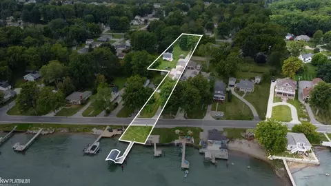 6138 River, East China, MI 48054