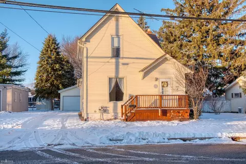 1330 W King, Owosso, MI 48867