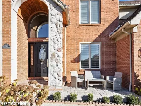 Exterior - 18765 Riverside Gln, Macomb, MI 48044 photo 3 of 5