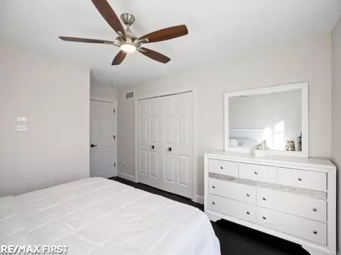 Bedroom - 18765 Riverside Gln, Macomb, MI 48044 photo 4 of 8