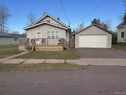 720 Florence, Ironwood, MI 49938