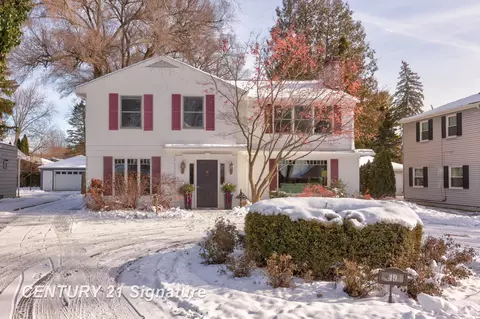 49 Benton, Saginaw, MI 48602