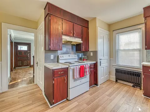 312 Navarre, Monroe, MI 48161 photo 7