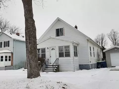 716 S Farragut, Bay City, MI 48708