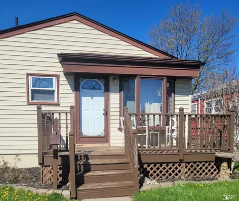 Exterior - 18082 Ray, Riverview, MI 48193 photo 2 of 3