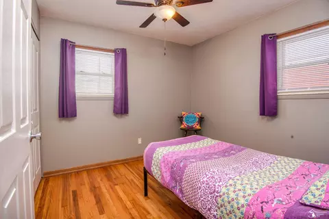 Bedroom - 18082 Ray, Riverview, MI 48193 photo 3 of 6