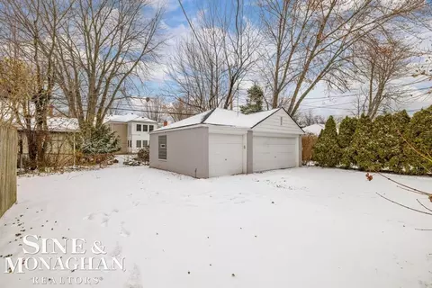 Other - 835 Harcourt, Grosse Pointe Park, MI 48230 photo 10 of 13