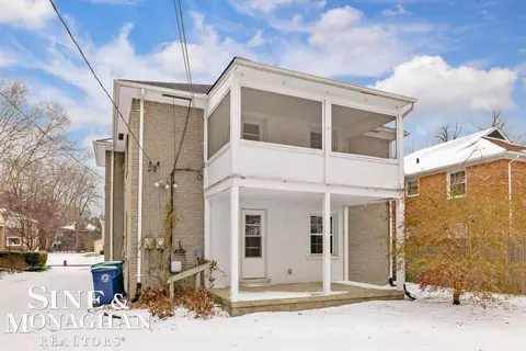 Exterior - 835 Harcourt, Grosse Pointe Park, MI 48230 photo 4 of 8