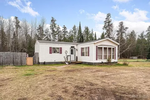 749 E M35, Gwinn, MI 49841