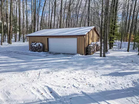 5503 Andrew, Harrison, MI 48625 photo 13