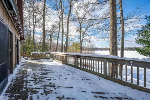 5503 Andrew, Harrison, MI 48625 photo 38