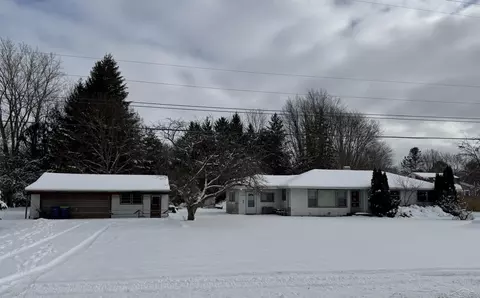 5535 Fort, Saginaw, MI 48601