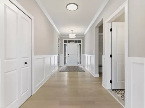 Entry Way - 50623 Timberstone, Macomb, MI 48042 photo 4 of 5