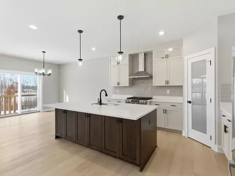 Kitchen - 50623 Timberstone, Macomb, MI 48042 photo 2 of 9