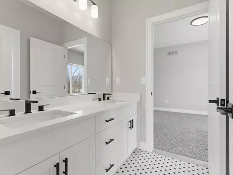 Bath - 50623 Timberstone, Macomb, MI 48042 photo 2 of 10