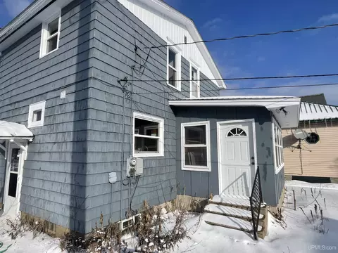 Other - 231 Ogden, Escanaba, MI 49829 photo 1 of 15