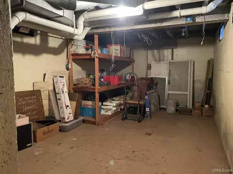 Other - 231 Ogden, Escanaba, MI 49829 photo 11 of 15