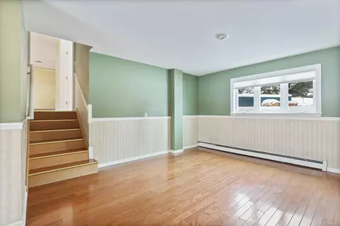 Living - 235 Cherry, Frankenmuth, MI 48734 photo 5 of 8
