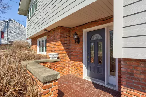Exterior - 235 Cherry, Frankenmuth, MI 48734 photo 5 of 12