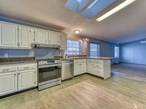 Kitchen - 10101 Tabbert, Riga, MI 49276 photo 3 of 3