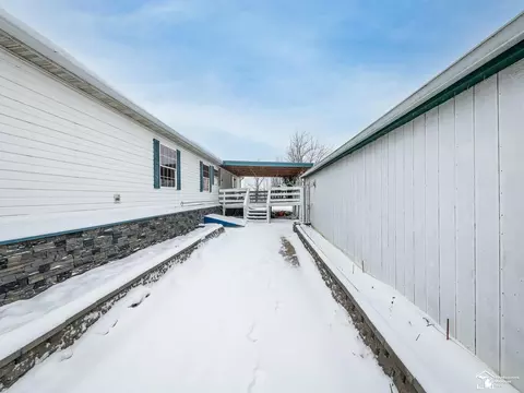 Exterior - 10101 Tabbert, Riga, MI 49276 photo 5 of 17