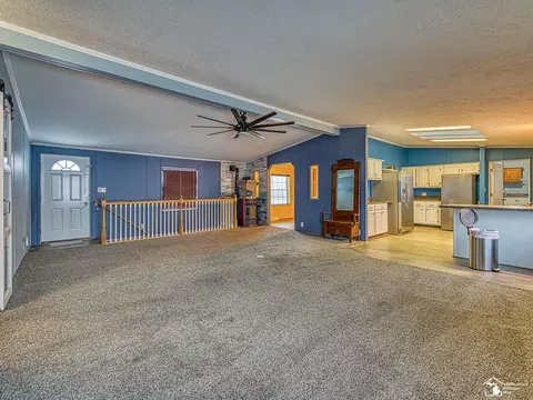 Living - 10101 Tabbert, Riga, MI 49276 photo 5 of 6