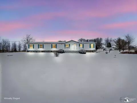 Exterior - 10101 Tabbert, Riga, MI 49276 photo 2 of 17