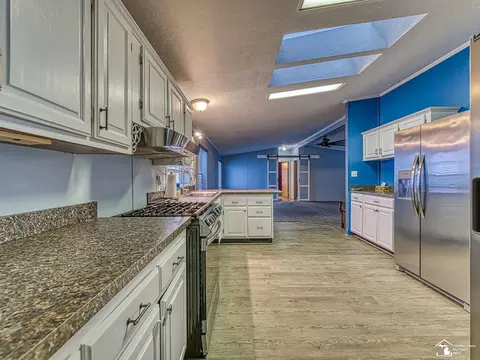 Kitchen - 10101 Tabbert, Riga, MI 49276 photo 1 of 3