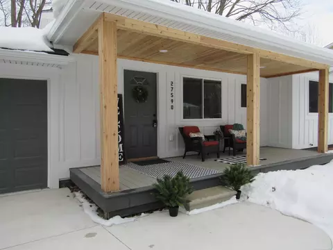27590 Hiller, Harrison Township, MI 48045