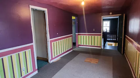 Entry Way - 416 E Logan, Tecumseh, MI 49286 photo 12 of 17