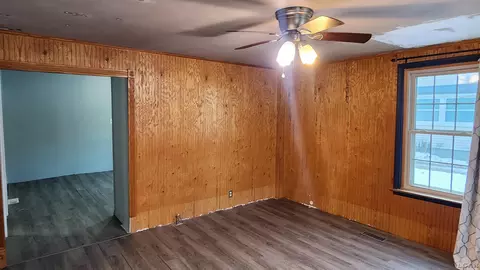 Living - 416 E Logan, Tecumseh, MI 49286 photo 2 of 3