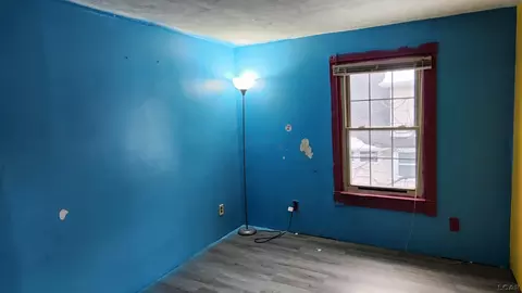 Bedroom - 416 E Logan, Tecumseh, MI 49286 photo 6 of 12