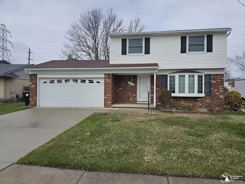 22534 Provincial, Woodhaven, MI 48183