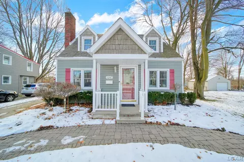 1247 University, Adrian, MI 49221