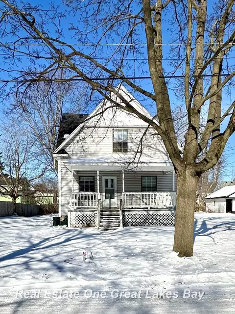 1015 S Webster, Saginaw, MI 48602