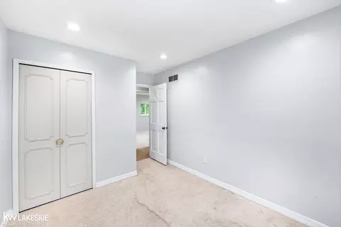 Bedroom - 3675 Anvil, Troy, MI 48083 photo 6 of 6