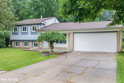 Exterior - 3675 Anvil, Troy, MI 48083 photo 3 of 6