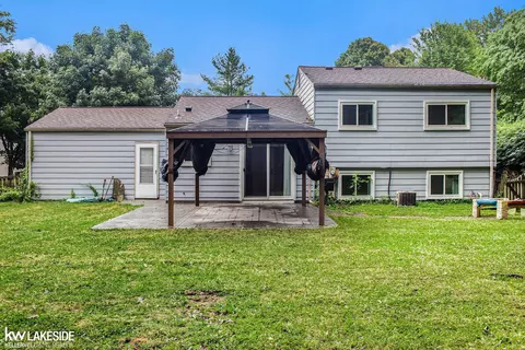 Exterior - 3675 Anvil, Troy, MI 48083 photo 5 of 6