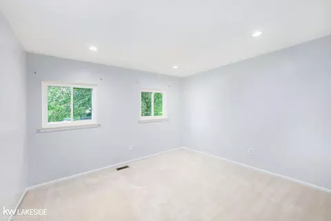Bedroom - 3675 Anvil, Troy, MI 48083 photo 1 of 6