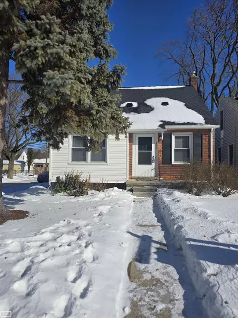 520 N Alexander, Royal Oak, MI 48067