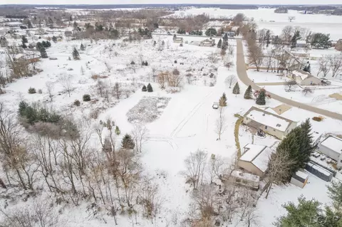 View/Area - 3110 Crabtree, Tecumseh, MI 49286 photo 10 of 13