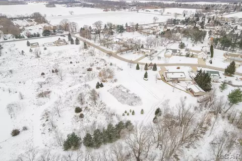 View/Area - 3110 Crabtree, Tecumseh, MI 49286 photo 12 of 13