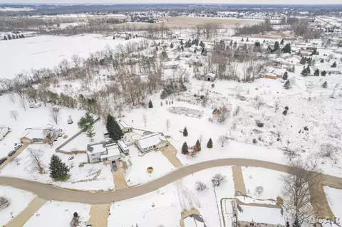 View/Area - 3110 Crabtree, Tecumseh, MI 49286 photo 7 of 13